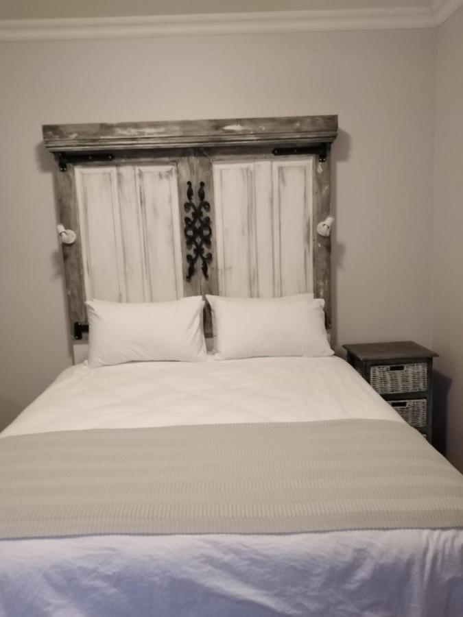 Oryx Guesthouse Oranjemund Екстериор снимка