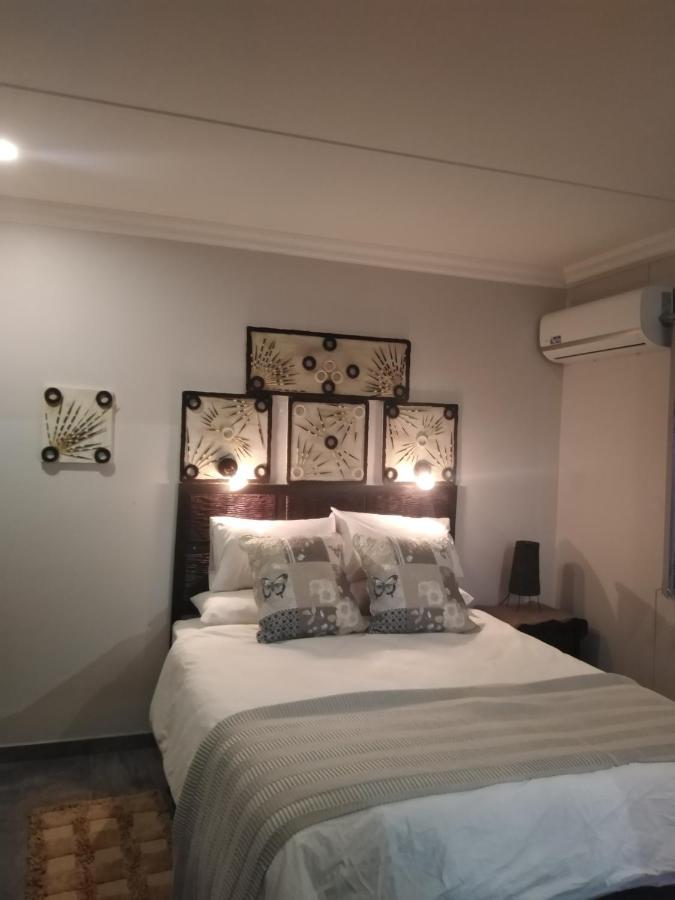 Oryx Guesthouse Oranjemund Екстериор снимка